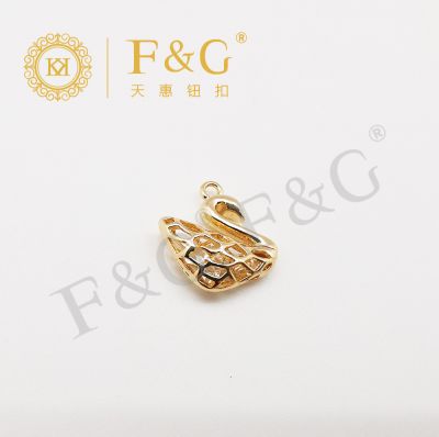 Fashion pendant