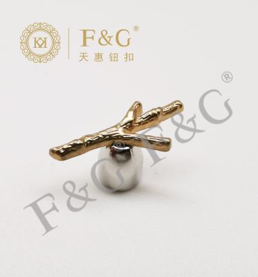 时尚胸针